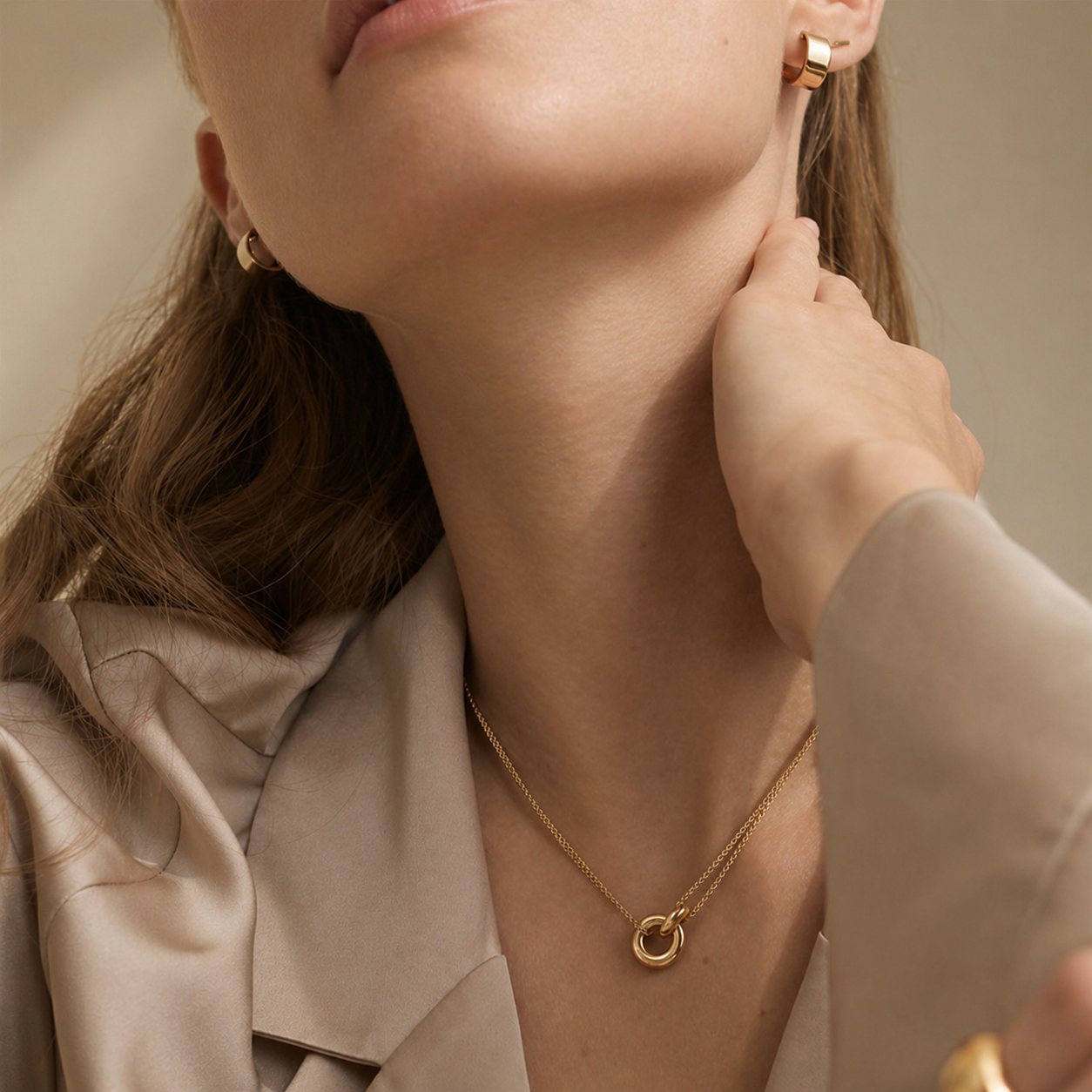 Lein Necklace N008