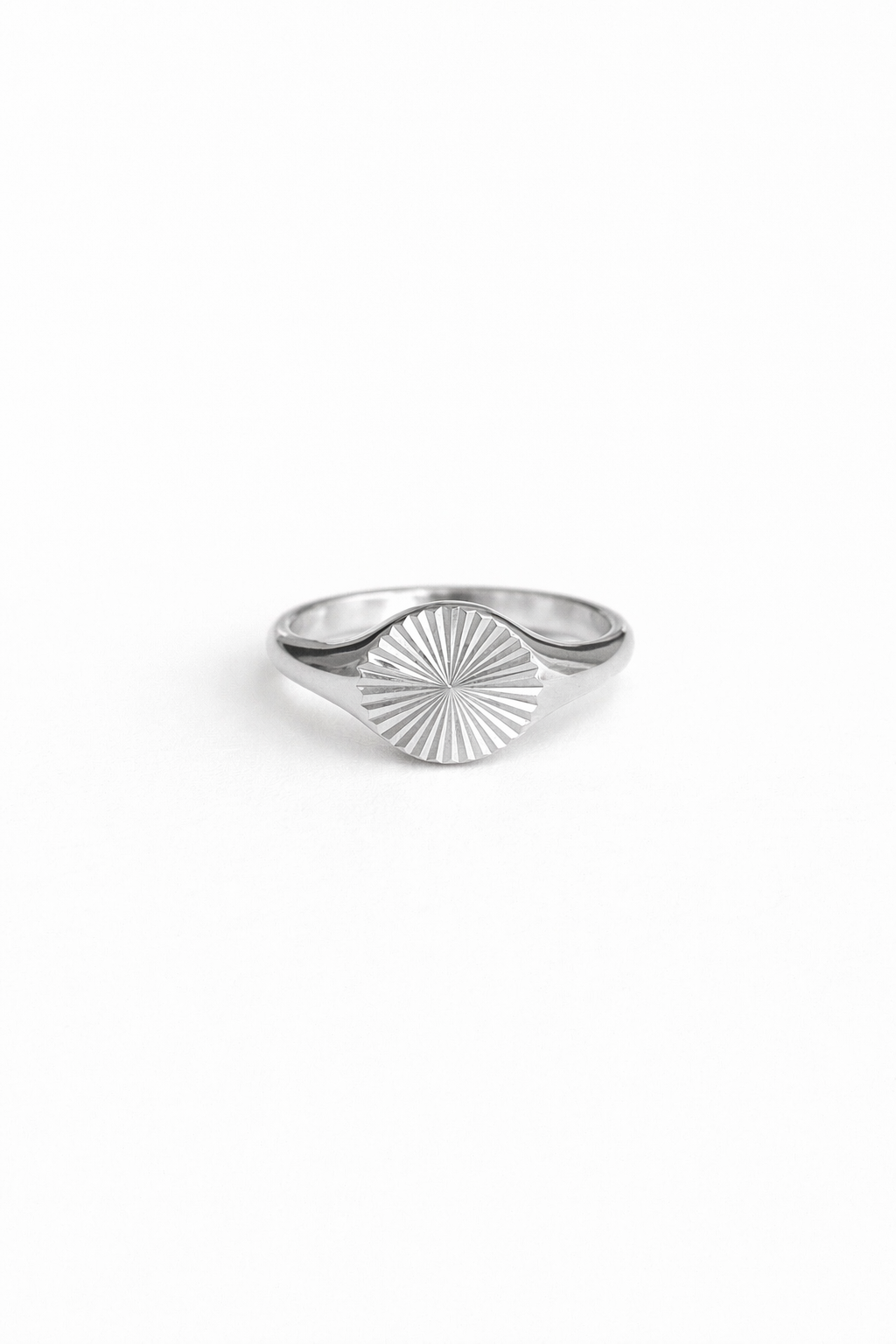 Éclat Ring  R005