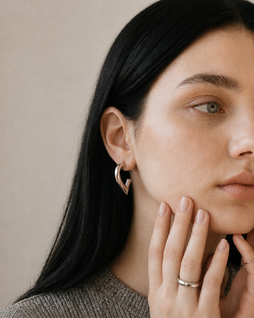 Amour Pierce P021