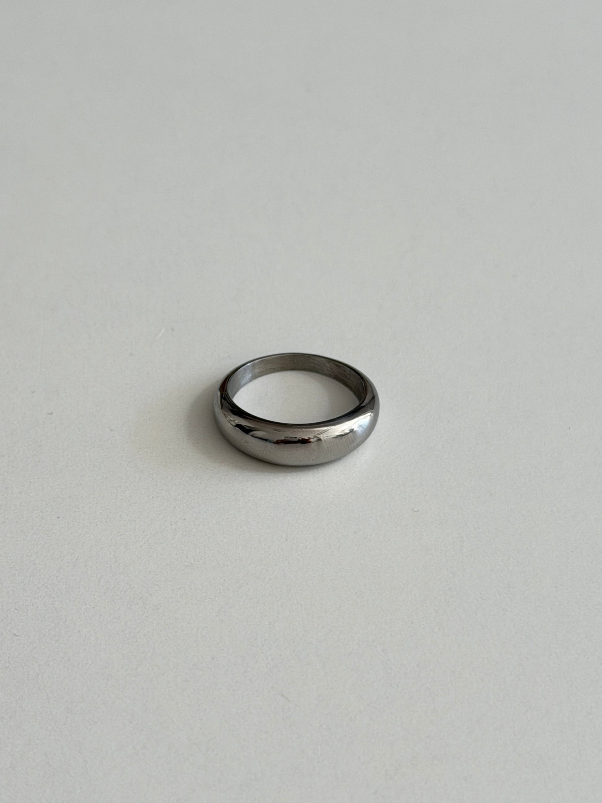 R001［Silver］