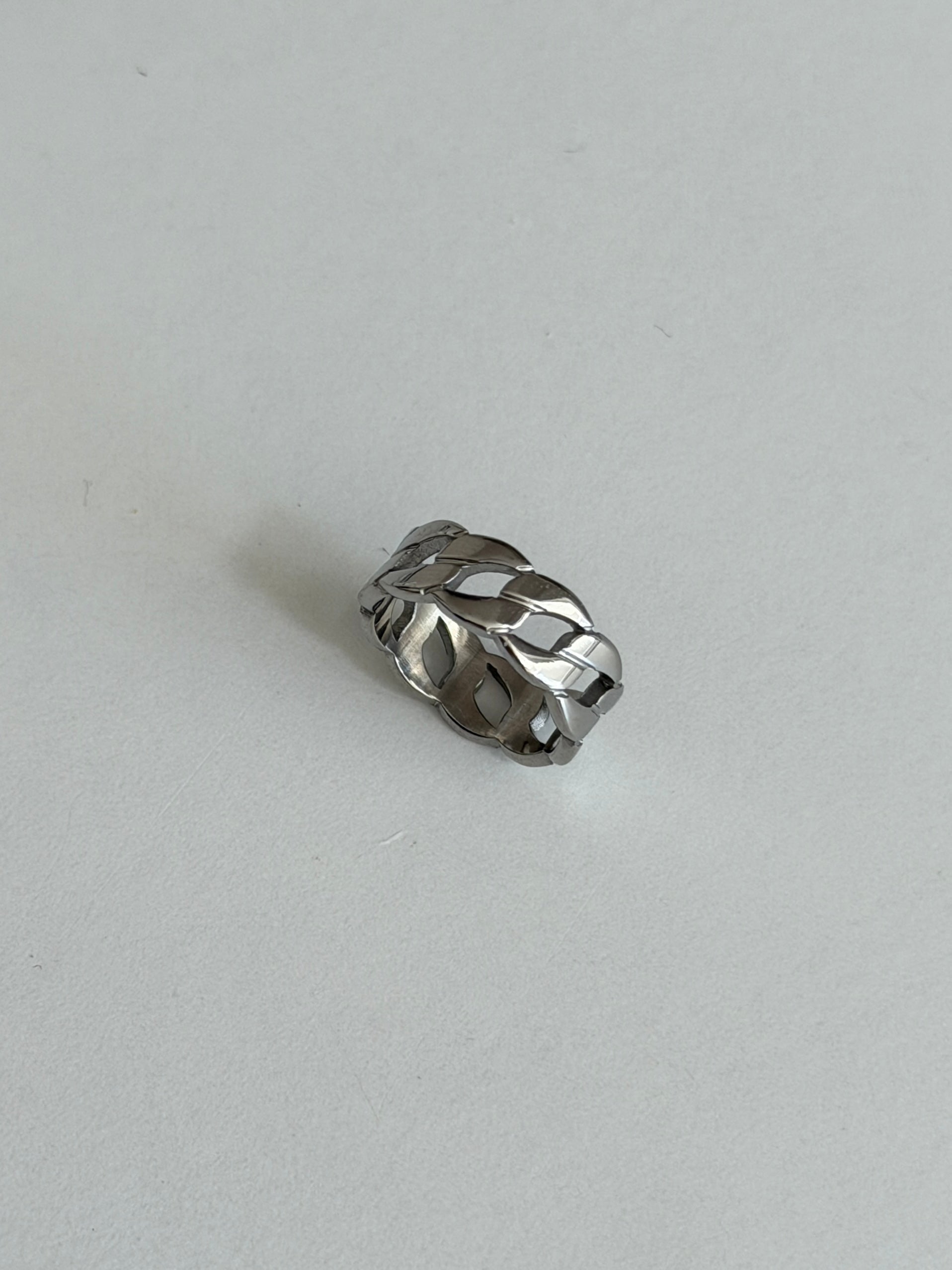 R002［Silver］