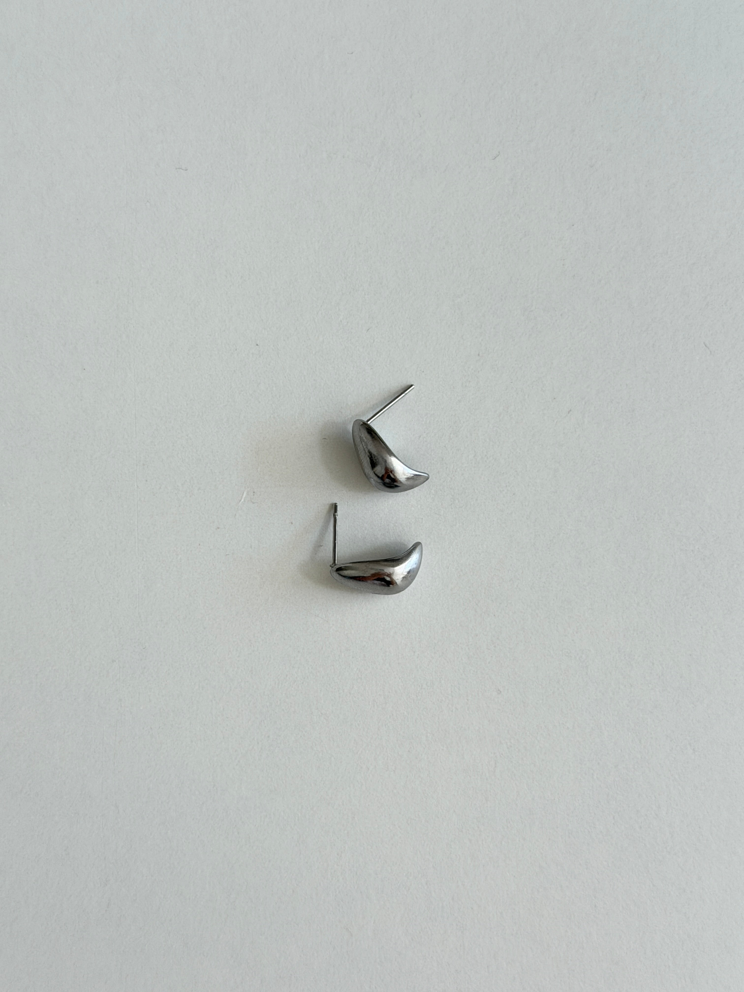 P001［Silver］