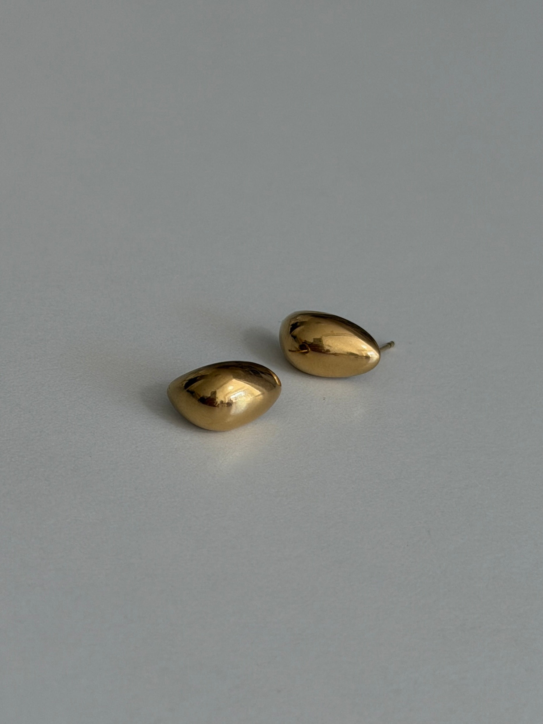 P001［Gold］