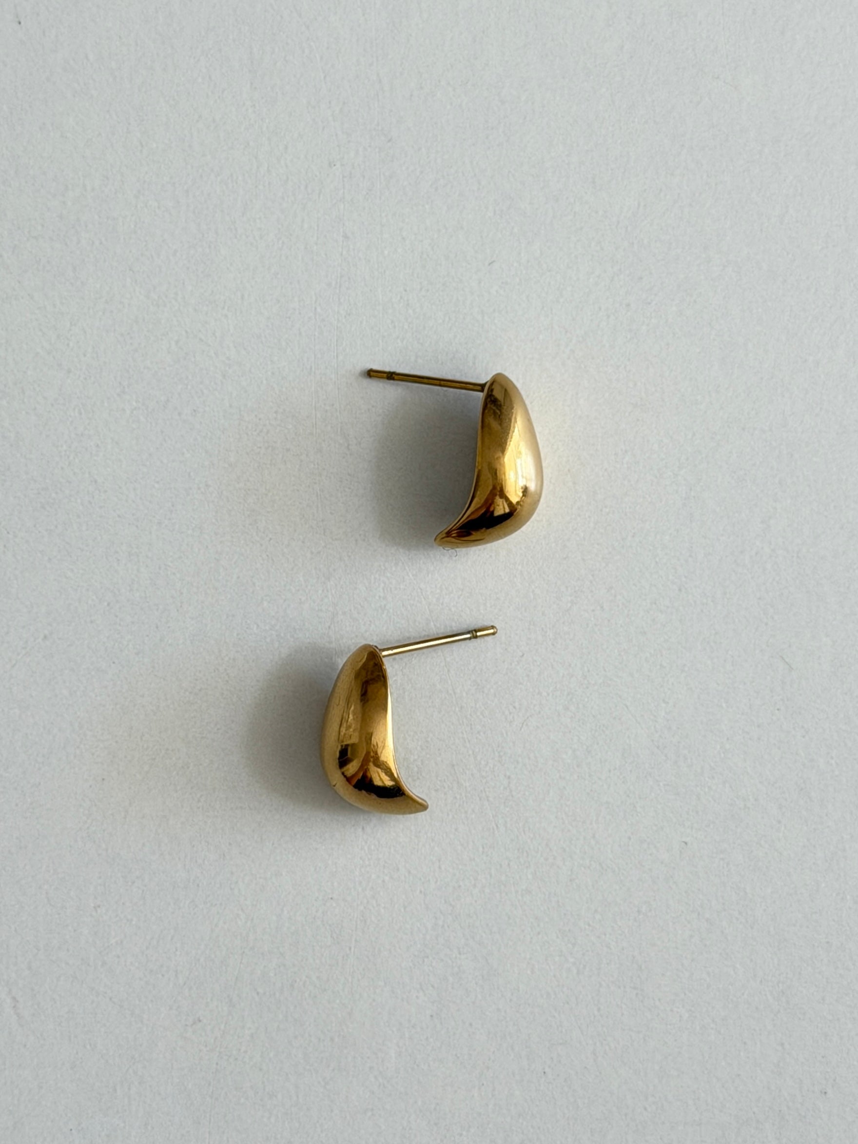P001［Gold］
