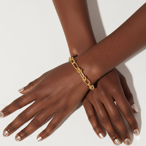 B001［Gold］