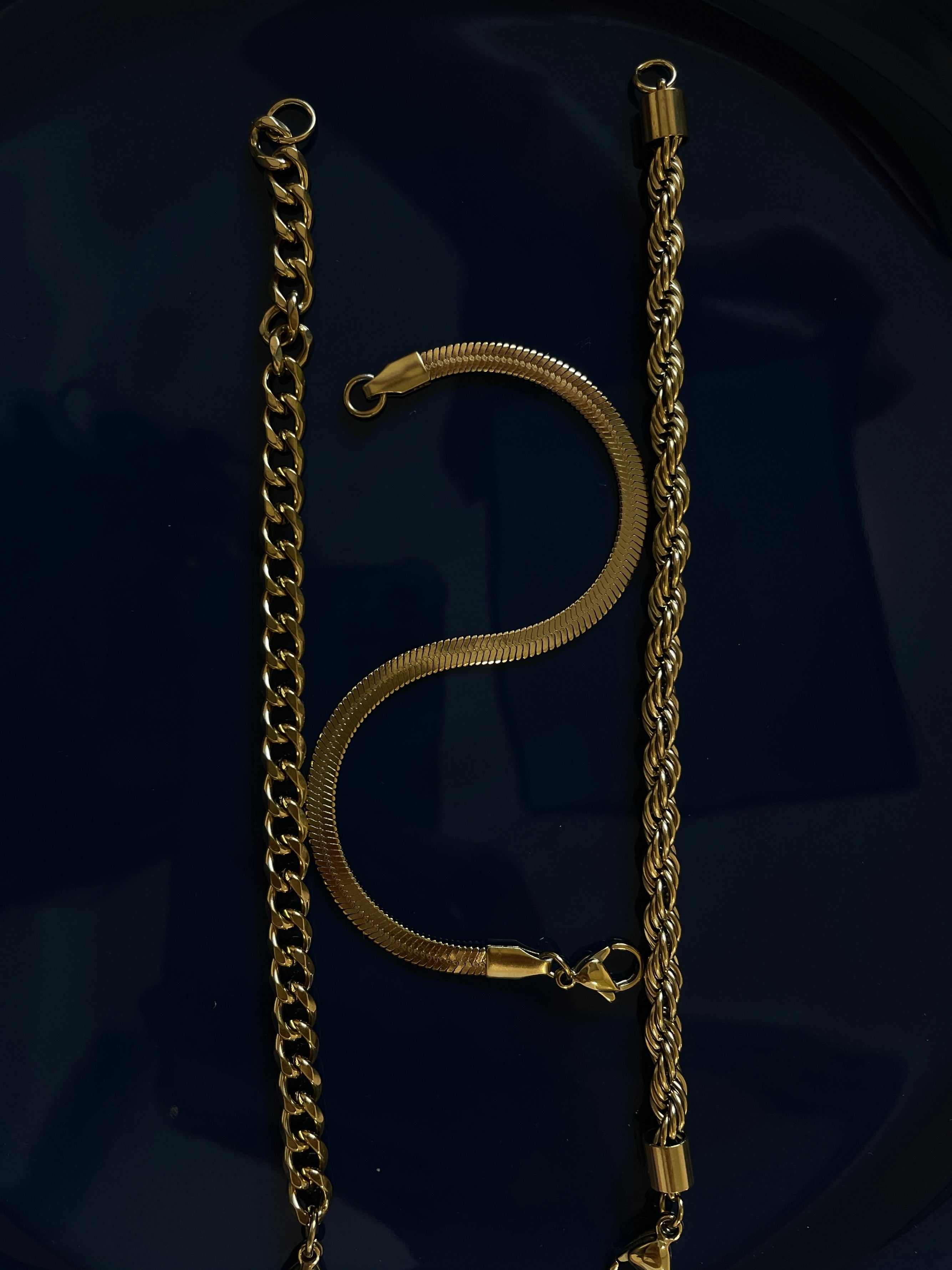 B003［Gold］