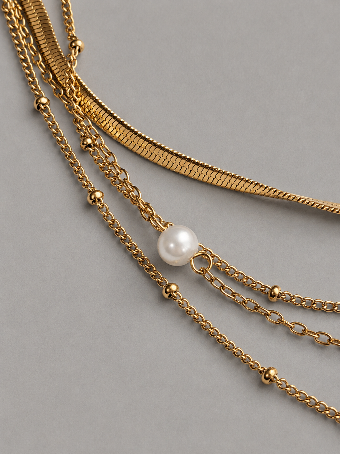 Marée Necklace N014 ゴールドカラーのレイヤードチェーンネックレスのディテール