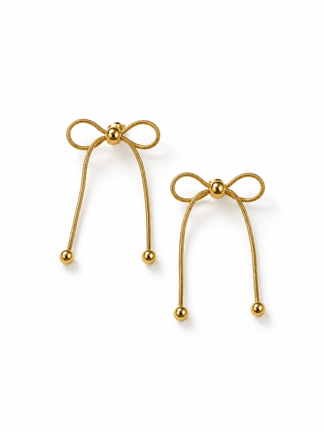 Nouer Pierce P023 リボンピアス P023  金属アレルギー対応ステンレス製のスネークチェーンの蝶々リボン型ピアスのメイン画像